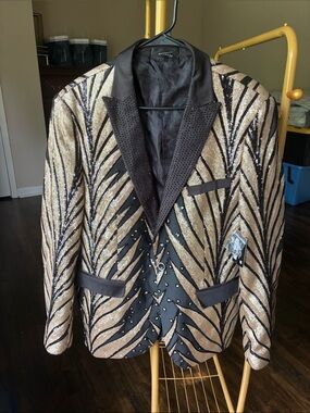 Spirit Black & Gold Sequin Zebra-Print Blazer